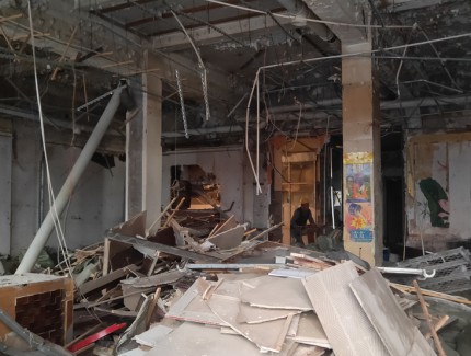 熱烈祝賀金城老碗牛肉面舊大陸店開(kāi)始動(dòng)工